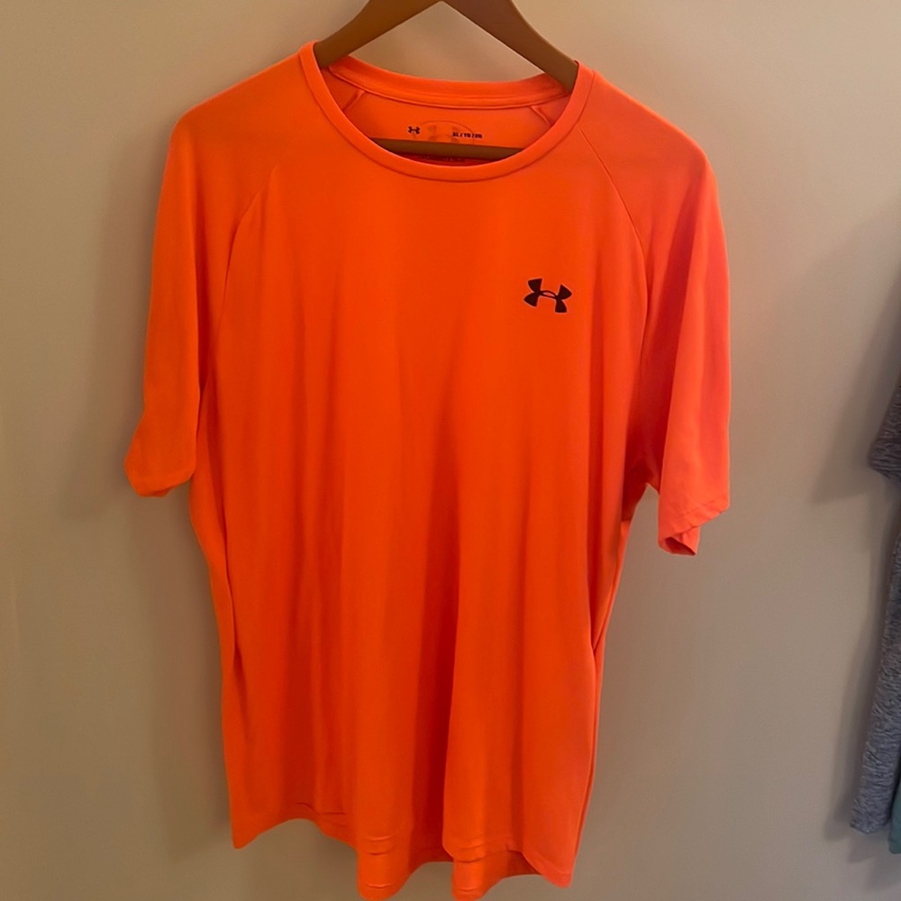 Under Armour Heatgear tee size XL